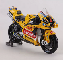 Load image into Gallery viewer, Maisto 1:18 2023 Motor GP #1 Motorcycle Bike Sports Model Diecast ABS New Collection