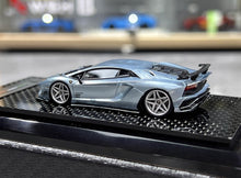 Load image into Gallery viewer, YM 1:64 Ice Blue Aventador S LP740-4 Sports Model Diecast Resin Car New Collection