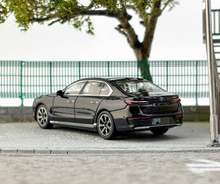 Load image into Gallery viewer, MINIGT 1:64 Black BMW i7 EV Sedan xDrive60 Sports Model Diecast Metal Car New Collection