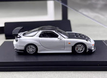 Load image into Gallery viewer, MC 1:64 White Carbon JDM RX-7 FD3S Racing Sports Model Diecast Metal Car New Collection