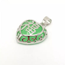Load image into Gallery viewer, Nature Jade Heart Pendant Necklace Gift Jewelry charm Blessing Fortune Lucky l