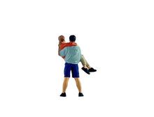 Load image into Gallery viewer, 1:64 Painted Figure Mini Model Miniature Resin Diorama Lover Couple Love Romance