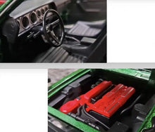 Load image into Gallery viewer, Maisto 1:24 1973 NISSAN 2000 Racing Sports Model Toy Diecast Metal Car