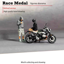 Load image into Gallery viewer, 1:64 Painted Figure Mini Model Miniature Resin Diorama Motocycle R NineT Couple