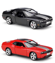Load image into Gallery viewer, WELLY 1:24 2012 SRT Muscle Racing Sports Model Diecast Metal Car Display