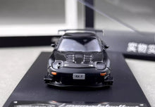 Load image into Gallery viewer, MC 1:64 Black Carbon JDM RX-7 FD3S Racing Sports Model Diecast Metal Car New Collection