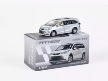 Load image into Gallery viewer, Masdi 1:64 Silver Sienna MPV Mini Van Sports Model Diecast Metal Car New Collection