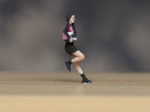 Load image into Gallery viewer, 1:64 Painted Figure Model Miniature Resin Diorama Sand Beauty Lady With Helmet
