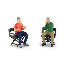 Load image into Gallery viewer, 1:64 Painted Figure Mini Model Miniature Resin Diorama Director Discussing Man B