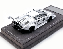 Load image into Gallery viewer, Topart 1:64 White LBWK Countach Racing Sports Model Diecast Metal Car New Collection