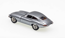 Load image into Gallery viewer, GFCC 1:64 1961 E Type Roadster Hard Top Sports Model Diecast Metal Car