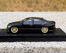 Load image into Gallery viewer, 33Dream 1:64 JDM CROWN Athlete GRS182 BBS VIP Low Model Diecast Resin Car New
