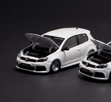Load image into Gallery viewer, Maxwell 1:64 HEC White VW Golf GTI MK6 BBS Sports Model Diecast Metal Car New Collection
