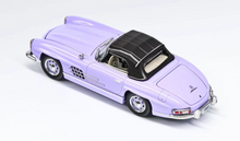 Load image into Gallery viewer, GFCC 1:64 Purple Soft Top 1960 300SL Roadster Sports Model Diecast Metal Car