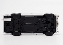 Load image into Gallery viewer, BSC 1:64 Silver 300SEL W109 AMG 6.8 Sedan Classic Model Diecast Metal Car New Collection