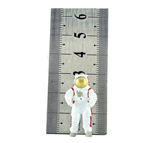 Load image into Gallery viewer, 1:64 Painted Figure Mini Model Miniature Resin Diorama Sand Astronaut Spaceman
