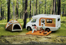 Load image into Gallery viewer, 1:64 Painted Figure Model Miniature Resin Diorama Sand Reading Woman Lady Toy Collection