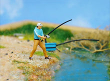 Load image into Gallery viewer, 1:64 Painted Figure Model Miniature Resin Diorama Sand Fishing Fisherman Angeler New Collection