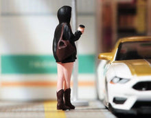 Load image into Gallery viewer, 1:64 Painted Figure Model Miniature Resin Diorama Sand Black Hoddie Girl Lady New Collection
