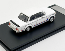 Load image into Gallery viewer, YS 1:64 2002 Turbo Classic Sports Model Diecast Metal Car New Collection