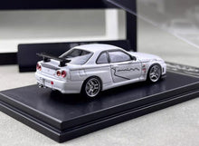 Load image into Gallery viewer, MC 1:64 White Skyline GTR R34 V-SPEC-II MK5 Mines Model Diecast Metal Car New Collection