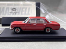 Load image into Gallery viewer, Maxwell 1:64 Red W114 200 Strich 8 Classic Sedan Model Diecast Metal Car New Collection
