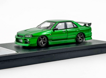 Load image into Gallery viewer, Mortal 1:64 Green Skyline GTR ER34 25GT-t Sports Model Diecast Metal Car New Collection