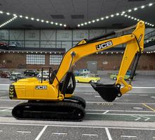 Load image into Gallery viewer, 1:76 Yellow JCB Construction Excavator Digger Model Diecast Metal New Collection