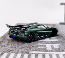 Load image into Gallery viewer, HKM 1:64 Green Agera One 1 Super Racing Sports Model Diecast Metal Car