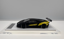 Load image into Gallery viewer, Onemodel 1:64 Black LP700 Aventador LB Sports Model Diecast Resin Car New Collection