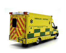 Load image into Gallery viewer, 1:76 Yellow Benz NCE Ambulance London Van Model Diecast Metal Car New Collection