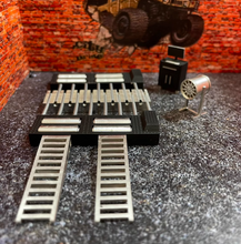 Load image into Gallery viewer, 1:64 Dyno Machine Garage Display Scene Model Resin For Car New