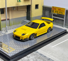 Load image into Gallery viewer, YM 1:64 JDM Yellow FC3S RX7 Super Racing Sports Model Diecast Resin Car Box