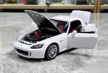 Load image into Gallery viewer, MH 1:18 White JDM S2000 AP2 Sports F22C Engine Model Diecast Metal Car New