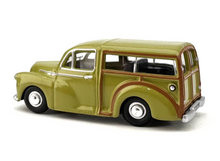 Load image into Gallery viewer, 1:76 Green Morris Traveler Wagon Classic Vintage Model Diecast Metal Car New Collection