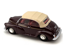 Load image into Gallery viewer, 1:76 Brown Morris Classic Vintage Model Diecast Metal Car New Collection