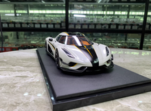 Load image into Gallery viewer, GTspirit 1:18 White 2018 REGERA Super Sports Model Diecast Resin Car New