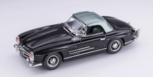 Load image into Gallery viewer, GFCC 1:64 Black Soft Top 1960 300SL Roadster Sports Model Diecast Metal Car
