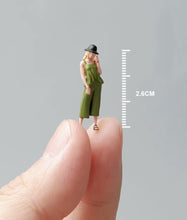 Load image into Gallery viewer, 1:64 Painted Figure Mini Model Miniature Resin Diorama Sand Blond Hair Girl Toy New