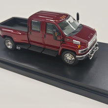 Load image into Gallery viewer, GOC 1:64 Red Kodiak C4500 Muscle Pickup Truck Model Diecast Metal Car New Collection