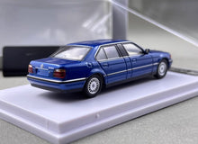 Load image into Gallery viewer, DCM 1:64 Blue 1996-98 E38 L7 728il Luxury Sedan Model Diecast Metal Car New Collection