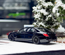 Load image into Gallery viewer, King 1:64 Black S65 AMG W222 Sedan Sports Model Diecast Metal Car New Collection