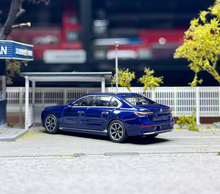 Load image into Gallery viewer, Minigt 1:64 Blue I7 xDrive 60 EV Sedan Sports Model Diecast Metal Car New Collection