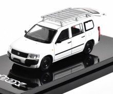 Load image into Gallery viewer, HobbyJapan 1:64 White TOYOTA Probox Mini Van Sport Model Diecast Metal Car New Collection