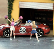 Load image into Gallery viewer, 1:64 Painted Figure Mini Model Miniature Resin Diorama Sand Cheerleading Team New