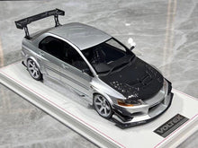 Load image into Gallery viewer, Onemodel 1:18 Silver Carbon Evo 9 IX Voltex Sports Model Diecast Resin Car New Collection