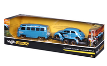 Load image into Gallery viewer, Maisto 1:24 VW T1 Samba Van Beetle Transport Flatbed Model Diecast Metal Car