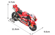 Load image into Gallery viewer, Maisto 1:18 2023 GP Desmosedici #1 Racing Model Toy Metal Motorcycle Bike New Collection