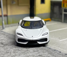 Load image into Gallery viewer, HKM 1:64 White Gemera Super Racing Sports Model Diecast Metal Car