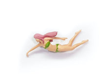 Load image into Gallery viewer, 1:64 Painted Figure Mini Model Miniature Resin Diorama Beauty Bikini Girl Green
